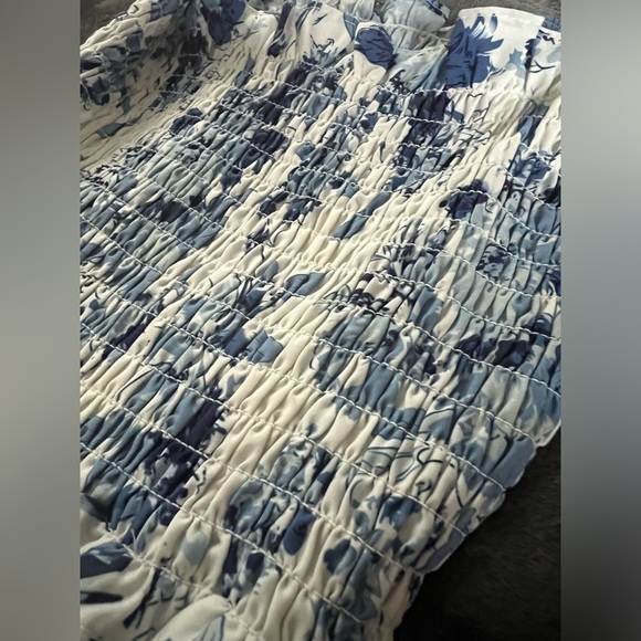 **SOLD** Cute white and blue floral maxi dress with smock detail. - Picture 6 of 7